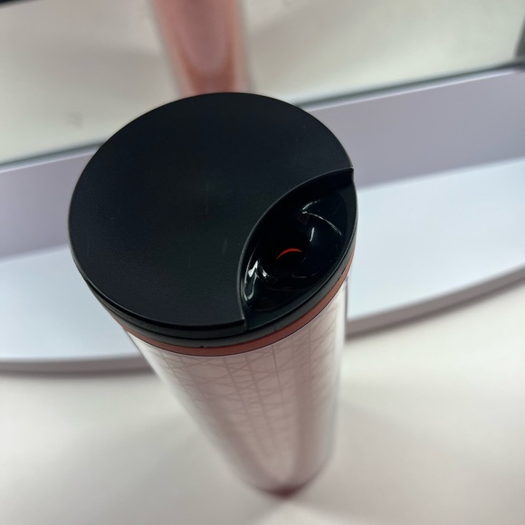 Halloween/Fall Starbucks Tumblr - Picture 2 of 3